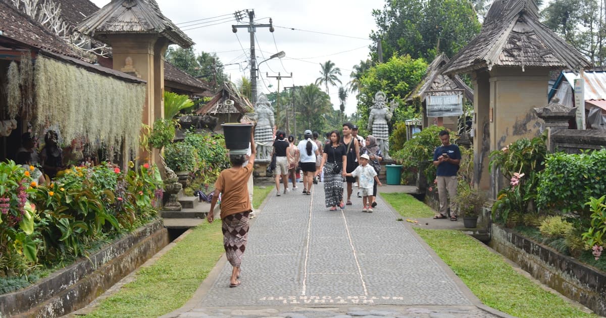 Bali — traditional village path in Penglipuran, Bali