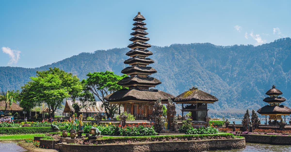 Bali โ Pura Ulun Danu Bratan lake temple pagodas, North Bali